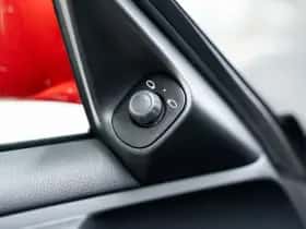 Porsche 911 (2010) thumbnail 27