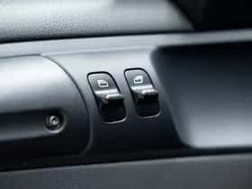 Porsche 911 (2010) thumbnail 28