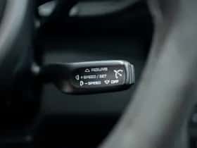Porsche 911 (2010) thumbnail 35