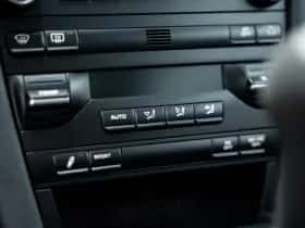 Porsche 911 (2010) thumbnail 37