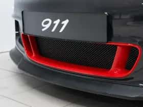Porsche 911 (2010) thumbnail 10