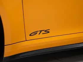 Porsche 911 (2022) thumbnail 15