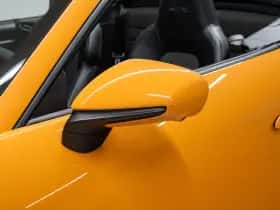 Porsche 911 (2022) thumbnail 16