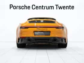 Porsche 911 (2022) thumbnail 4