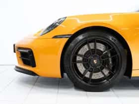 Porsche 911 (2022) thumbnail 7