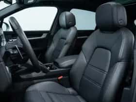 Porsche Cayenne (2024) thumbnail 30