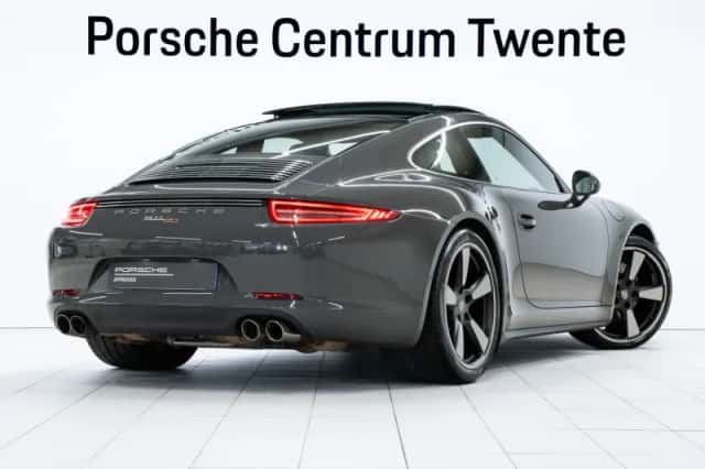 Porsche 911 (2014) thumbnail 3