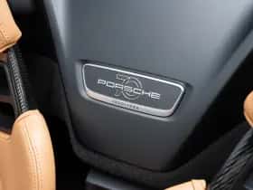 Porsche 911 (2020) thumbnail 33
