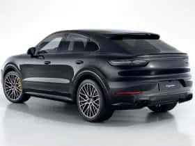 Porsche Cayenne (2022) thumbnail 3