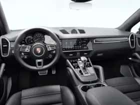 Porsche Cayenne (2022) thumbnail 6