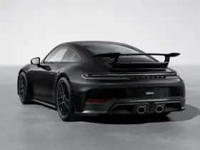 Porsche 911 (2025) thumbnail 3