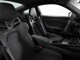 Porsche 911 (2025) thumbnail 10