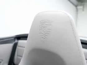 Porsche 911 (2013) thumbnail 24