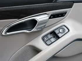 Porsche 911 (2013) thumbnail 25