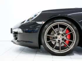 Porsche 911 (2013) thumbnail 7