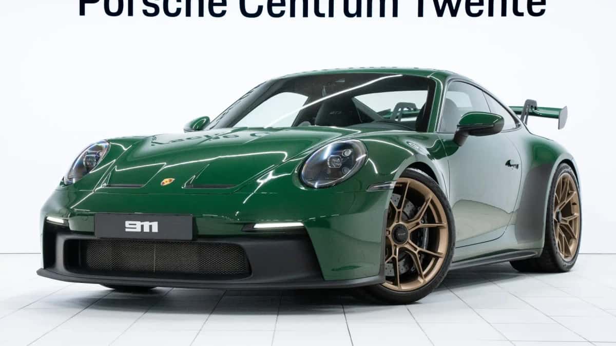 Porsche 911 (2023) — foto 1