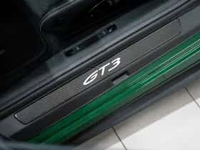 Porsche 911 (2023) thumbnail 23