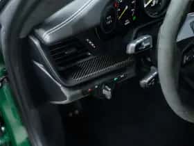 Porsche 911 (2023) thumbnail 30