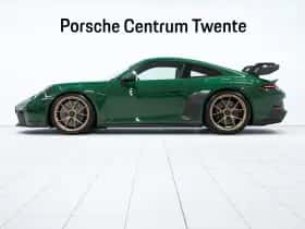 Porsche 911 (2023) thumbnail 5