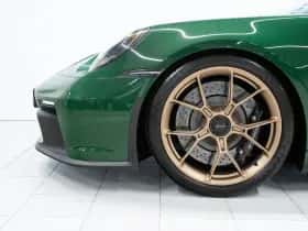 Porsche 911 (2023) thumbnail 6