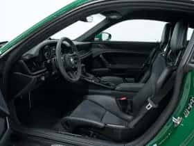 Porsche 911 (2023) thumbnail 7