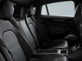 Porsche Panamera (2024) thumbnail 10