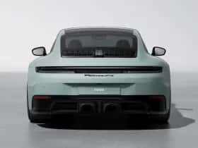 Porsche 911 (2025) thumbnail 7