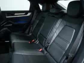 Porsche Cayenne (2025) thumbnail 33