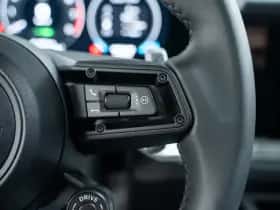 Porsche Cayenne (2025) thumbnail 39