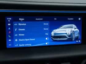Porsche Macan (2024) thumbnail 43