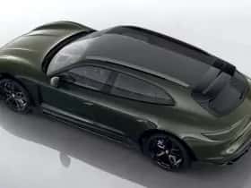 Porsche Taycan (2022) thumbnail 4