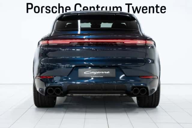 Porsche Cayenne (2026) thumbnail 4