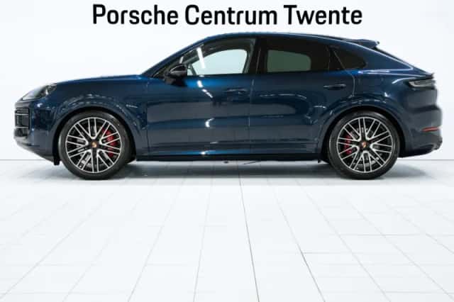 Porsche Cayenne (2026) thumbnail 5
