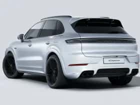Porsche Cayenne (0) thumbnail 2