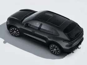 Porsche Cayenne (2026) thumbnail 4