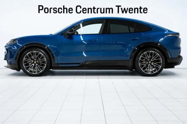 Porsche Cayenne (2026) thumbnail 5