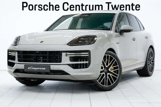 Porsche Cayenne (2026) thumbnail 1