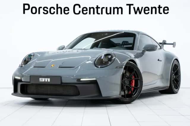 Porsche 911 (2023) thumbnail 1