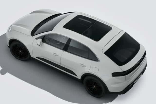 Porsche Macan (2026) thumbnail 4
