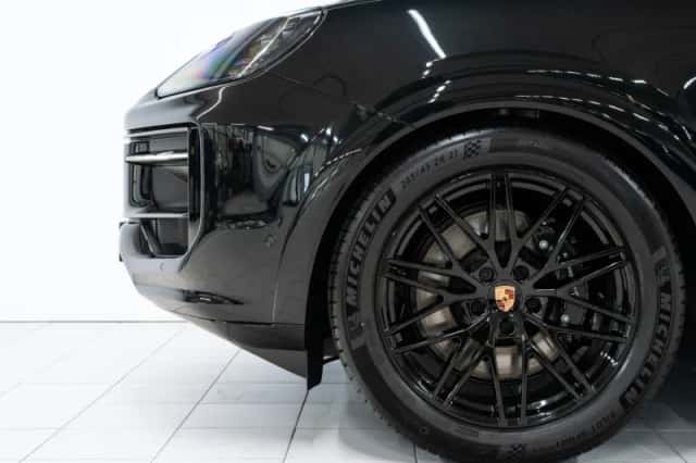Porsche Cayenne (2026) thumbnail 6