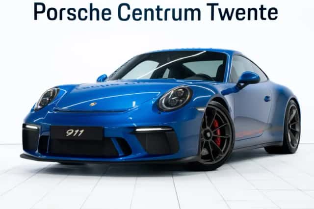Porsche 911 (2018) thumbnail 1