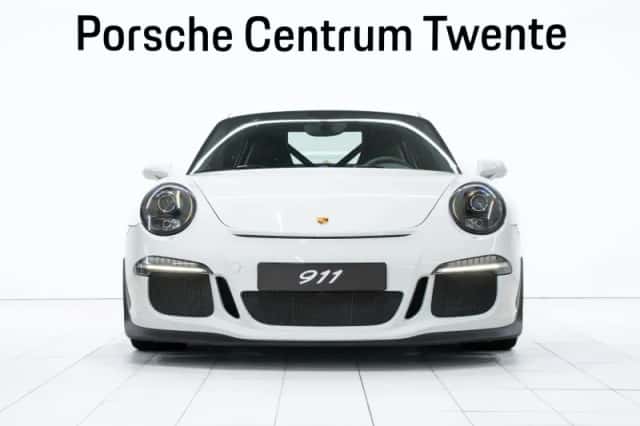 Porsche 911 (2014) thumbnail 2