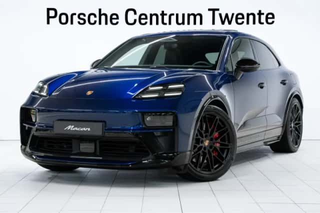 Porsche Macan (2026) thumbnail 1