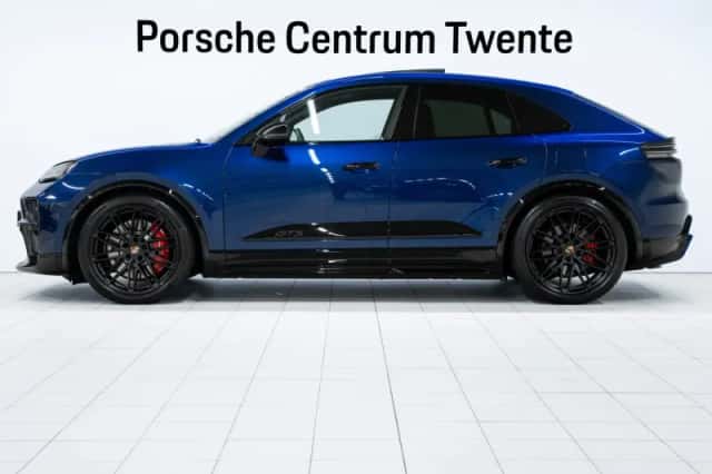 Porsche Macan (2026) thumbnail 5