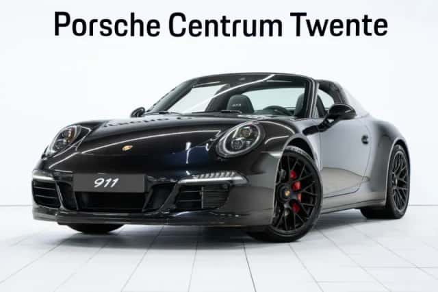 Porsche 911 (2015) thumbnail 1