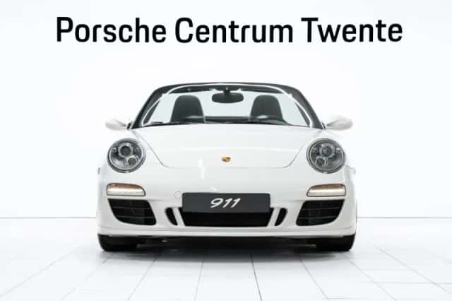 Porsche 911 (2012) thumbnail 2