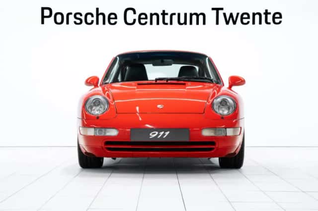 Porsche 911 (1995) thumbnail 2