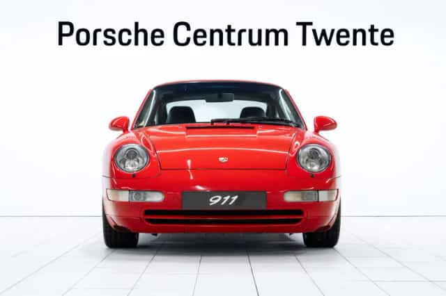 Porsche 911 (1995) thumbnail 2