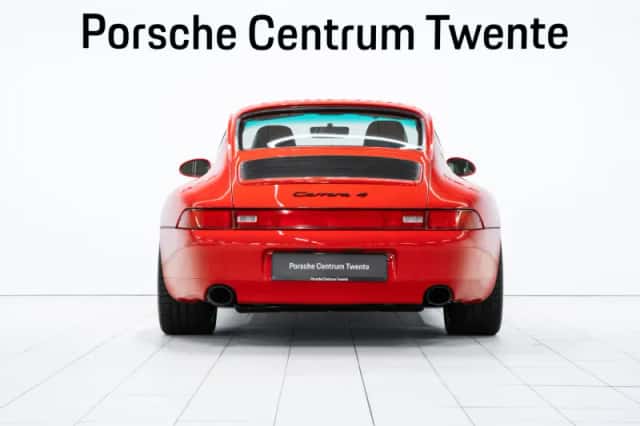 Porsche 911 (1995) thumbnail 4