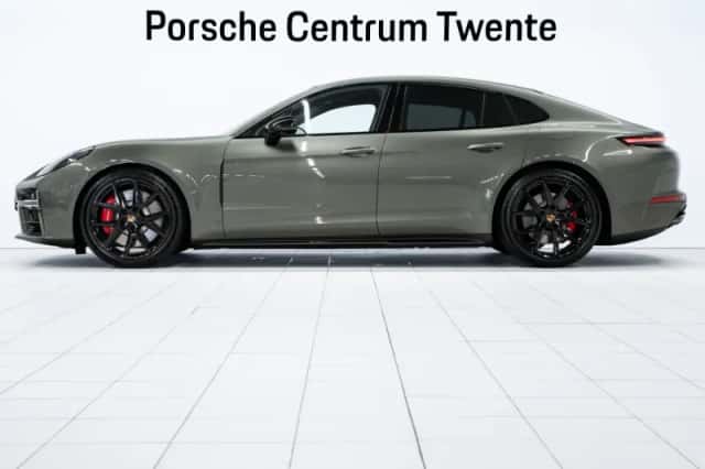 Porsche Panamera (2026) thumbnail 5